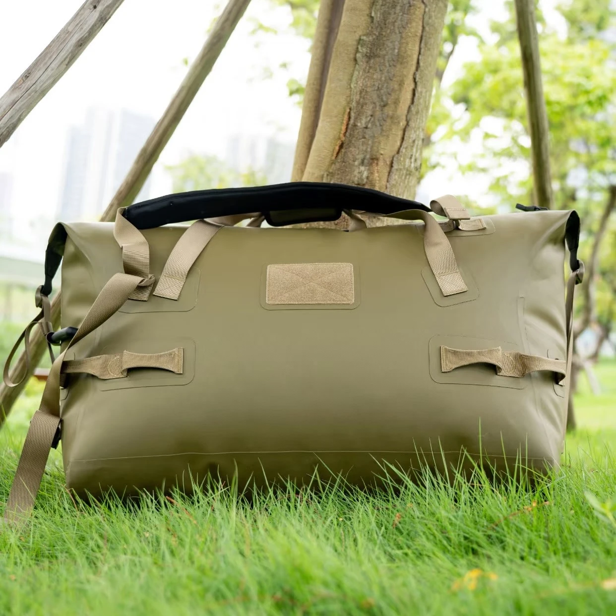 100-liter waterproof gear bag 100-liter waterproof gear bag
